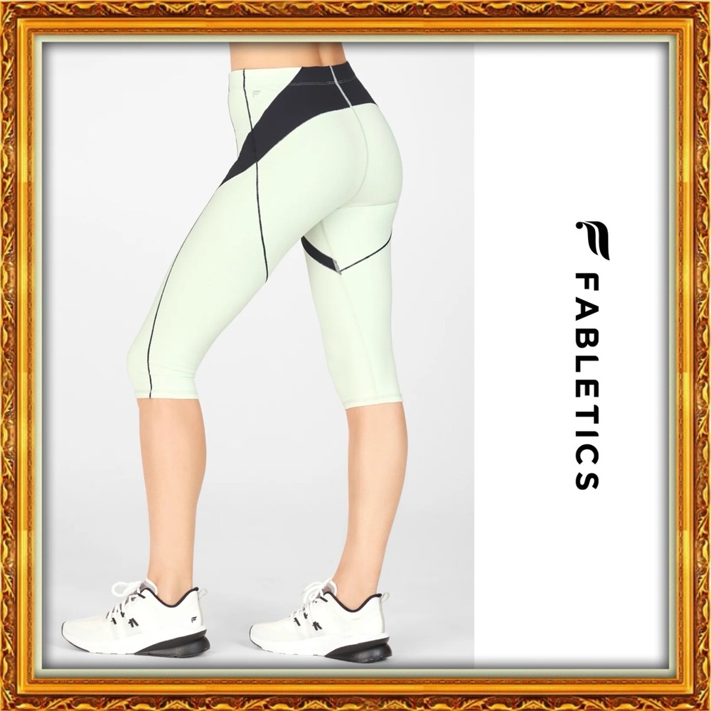 NWT | Fabletics High-Waisted Pureluxe Contour Ultra Crop Leggings!